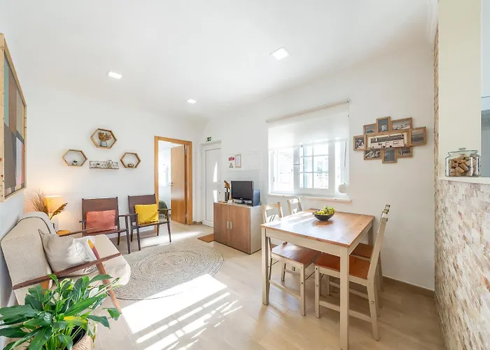 Assenta House - T2 Casa vacanze *